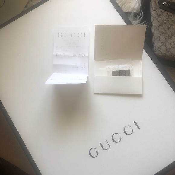 Gucci Messenger Bag - Picture 4 of 5
